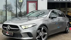 Grijs Gebruikt 2023 Mercedes A200 Luxury Hatchback | € 29.950 (Eerlijke prijs)