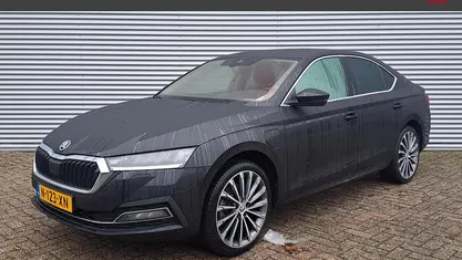 Occasion 2022 Skoda Octavia Business Line Hatchback | € 22.495 (Super prijs)