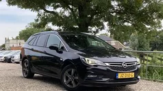 Zwart Gebruikt 2016 Opel Astra Business Stationwagen | € 5.975 (Goede deal)