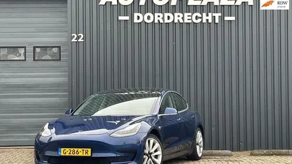 Gebruikt 2019 Tesla Model 3 Standard Range Sedan | € 14.245 (Eerlijke prijs)