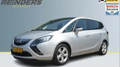 Grijs Gebruikt 2013 Opel Zafira Tourer Design Edition MPV | € 8.750 (Eerlijke prijs)