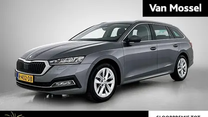 Grijs Gebruikt 2022 Skoda Octavia Business Line Stationwagen | € 18.900 (Eerlijke prijs)