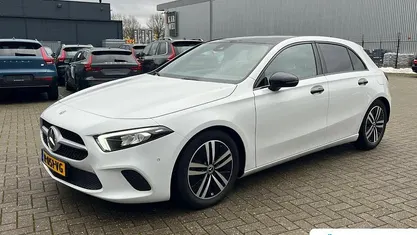 Occasion Mercedes A180 Luxury 136 PK (100 kW) 2022 Wit Hatchback