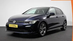 Gebruikt 2022 VW Golf VIII R-line Hatchback | € 28.740 (Eerlijke prijs)