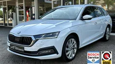Wit Gebruikt 2021 Skoda Octavia Stationwagen | € 19.800 (Super prijs)