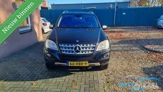Zwart (metallic) Gebruikt 2008 Mercedes 320 SUV | € 5.350 (Super prijs)
