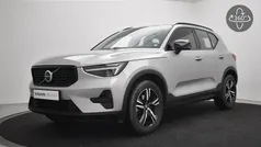 Grijs Gebruikt 2024 Volvo XC40 Plus SUV | € 39.900 (Goede deal)