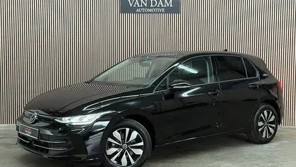 Gebruikt 2024 VW Golf VIII Edition Hatchback | € 30.900 (Goede deal)