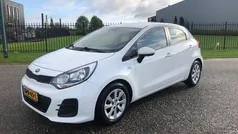 Gebruikt 2016 Kia Rio 2 Hatchback | € 8.299 (Eerlijke prijs)