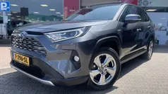Grijs Gebruikt 2019 Toyota RAV4 Executive SUV | € 32.995 (Eerlijke prijs)