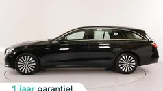 Zwart Gebruikt 2022 Mercedes 300 Stationwagen | € 39.950 (Goede deal)