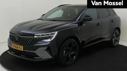 Zwart Gebruikt 2023 Renault Austral Iconic Esprit Alpine SUV | € 30.925 (Goede deal)