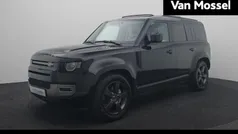 Zwart Gebruikt 2024 Land Rover Defender HSE Dynamic SUV | € 98.490 (Eerlijke prijs)