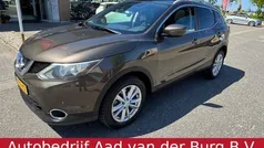 Bruin Gebruikt 2017 Nissan Qashqai Tekna SUV | € 16.950 (Eerlijke prijs)