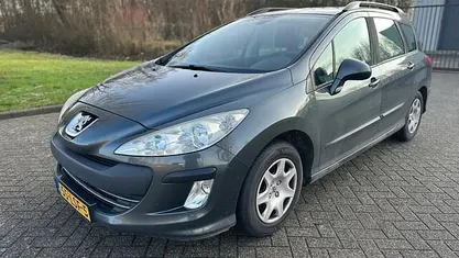 Grijs Gebruikt 2010 Peugeot 308 SW Stationwagen | € 2.399 (Goede deal)