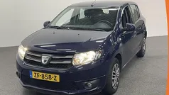 Blauw Gebruikt 2015 Dacia Sandero Ambiance Hatchback | € 5.990 (Eerlijke prijs)