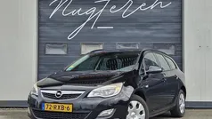 Zwart Gebruikt 2011 Opel Astra Edition Stationwagen | € 2.950 (Eerlijke prijs)
