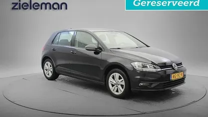 Occasion 2017 VW Golf VII Comfortline Hatchback | € 9.345 (Goede deal)