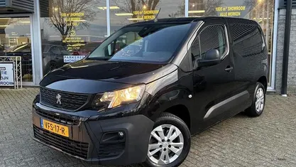 Occasion Peugeot Partner 131 PK (96 kW) 2020 Zwart MPV