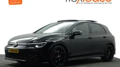 Zwart Gebruikt 2022 VW Golf VIII Select Hatchback | € 39.900 (Eerlijke prijs)