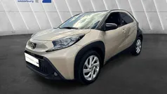 Beige Gebruikt 2022 Toyota Aygo Hatchback | € 18.750 (Goede deal)