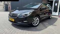 Zwart Gebruikt 2016 Opel Astra Innovation Stationwagen | € 9.950 (Eerlijke prijs)