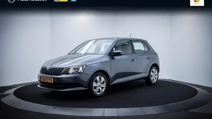 Occasion Skoda Fabia Active 2018 Grijs Hatchback