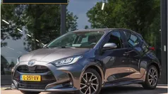 Grijs Gebruikt 2021 Toyota Yaris Business Edition Hatchback | € 16.750 (Eerlijke prijs)