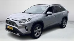 Grijs Gebruikt 2019 Toyota RAV4 Hybrid Style SUV | € 31.900 (Eerlijke prijs)