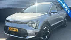 Grijs, metallic lak Gebruikt 2024 Kia e-Niro Advance SUV | € 32.850 (Super prijs)