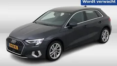 Grijs, metallic lak Gebruikt 2021 Audi A3 Sportback Design Hatchback | € 25.950 (Eerlijke prijs)