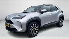 Grijs Gebruikt 2024 Toyota Yaris Cross SUV | € 30.940 (Eerlijke prijs)