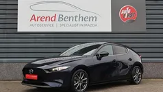 Gebruikt 2021 Mazda 3 Luxury Hatchback | € 22.645 (Eerlijke prijs)