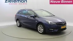 Blauw Gebruikt 2020 Opel Astra Business Edition Stationwagen | € 11.645 (Eerlijke prijs)
