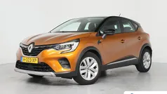 Gebruikt 2020 Renault Captur Zen SUV | € 17.895 (Eerlijke prijs)
