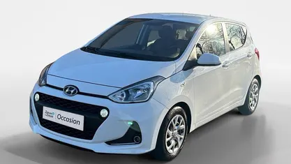 Polar white (psw) Occasion 2019 Hyundai i10 Comfort Hatchback | € 8.950 (Eerlijke prijs)