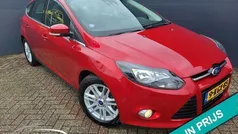 Rood Gebruikt 2013 Ford Focus Titanium Hatchback | € 5.950 (Eerlijke prijs)