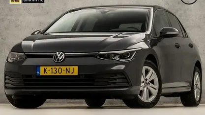 Occasion VW Golf VIII Sport 110 PK (80 kW) 2021 Grijs Hatchback