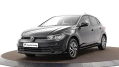 Zwart Gebruikt 2023 VW Polo Life Hatchback | € 18.440 (Goede deal)