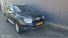 Zwart Gebruikt 2011 Dacia Duster Lauréate SUV | € 6.899 (Eerlijke prijs)