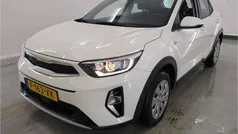 Wit Gebruikt 2022 Kia Stonic Comfort SUV | € 15.850 (Goede deal)