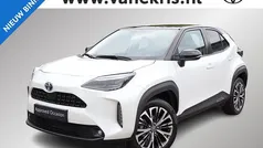 Wit Gebruikt 2022 Toyota Yaris Cross Executive SUV | € 27.398 (Eerlijke prijs)