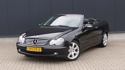 Zwart Gebruikt 2003 Mercedes 200 Avantgarde Cabriolet | € 5.450 (Eerlijke prijs)