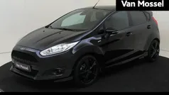 Zwart Gebruikt 2017 Ford Fiesta ST-Line Hatchback | € 11.935 (Eerlijke prijs)