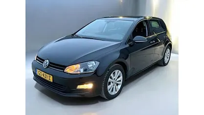 Occasion 2015 VW Golf VII Hatchback | € 9.450 (Super prijs)