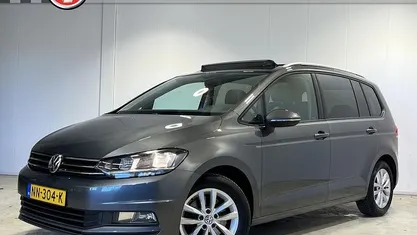 Grijs Gebruikt 2017 VW Touran MPV | € 10.940 (Eerlijke prijs)