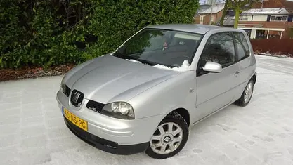 Grijs Occasion 2004 Seat Arosa Stella Hatchback | € 999 (Eerlijke prijs)