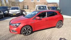 Gebruikt 2020 Renault Mégane IV Bose Edition Hatchback | € 15.495 (Eerlijke prijs)