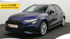 Blauw, metallic lak Gebruikt 2024 Audi A3 Sportback e-tron Advanced Sedan | € 36.200 (Goede deal)