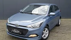 Blauw Gebruikt 2017 Hyundai i20 Hatchback | € 7.950 (Eerlijke prijs)